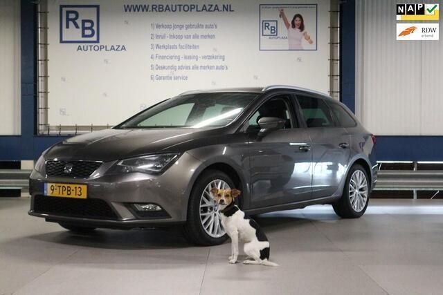 Grijs Gebruikt 2014 Seat Leon ST Stationwagen | € 5.950 (Goede deal) - Afbeelding 1/4