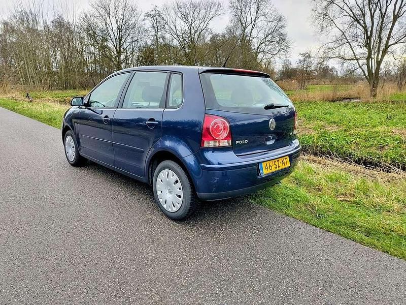 Occasion VW Polo 75 PK (55 kW) 2006 Blauw Sedan