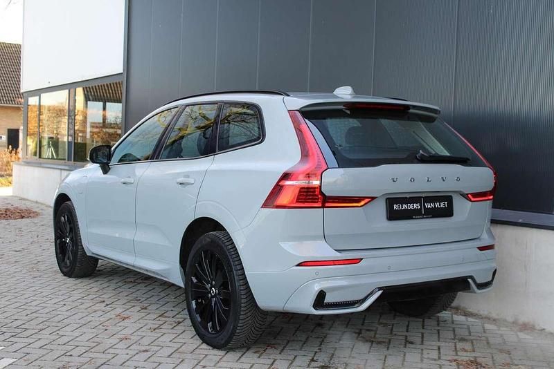 Occasion Volvo XC60 Plus 349 PK (256 kW) 2025 Grijs SUV