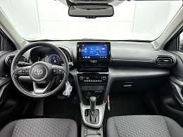 Nieuw Toyota Yaris Active 116 PK (85 kW) 2025 Zwart metallic SUV