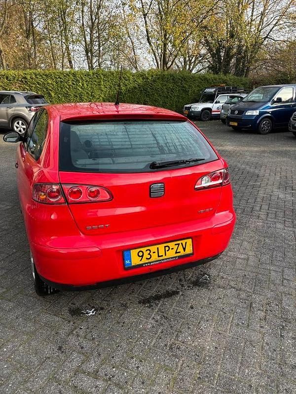 Gebruikt 2003 Seat Ibiza | € 650 (Goede deal) - Afbeelding 1/4