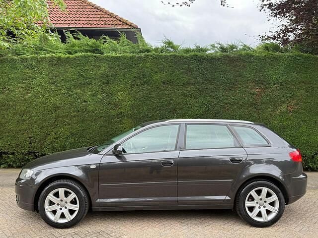 Occasion Audi A3 Sportback 116 PK (85 kW) 2007 Grijs Hatchback