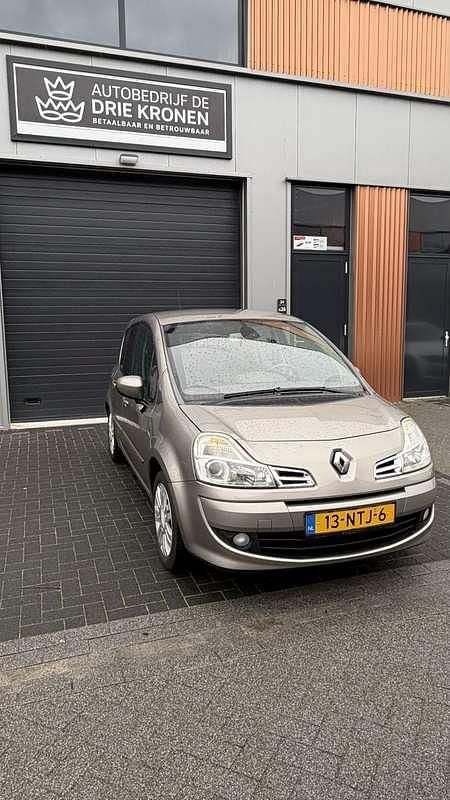 Occasion Renault Modus Exception 101 PK (74 kW) 2010 Beige MPV