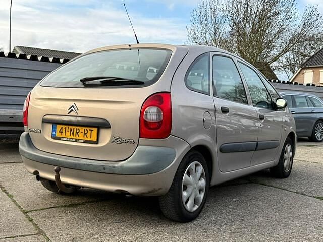 Occasion Citroën Xsara Picasso 136 PK (100 kW) 2004 Beige MPV