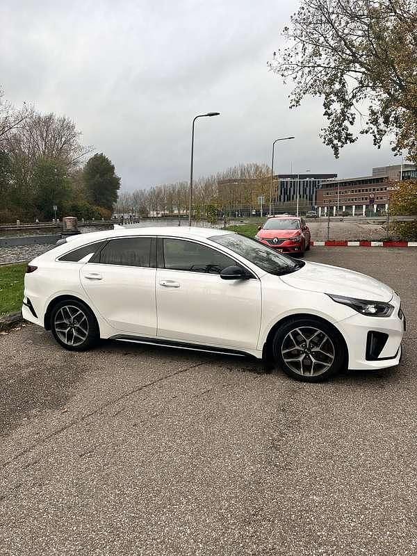 Occasion Kia ProCeed GT-Line 140 PK (102 kW) 2019 Wit Hatchback