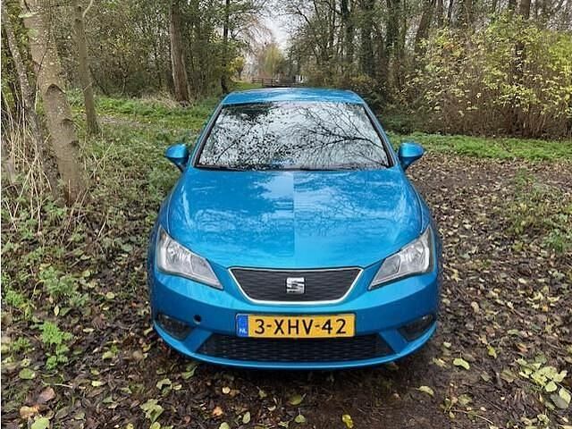 Blauw Occasion 2014 Seat Ibiza Ecomotive Hatchback | € 3.295 (Eerlijke prijs) - Afbeelding 1/4