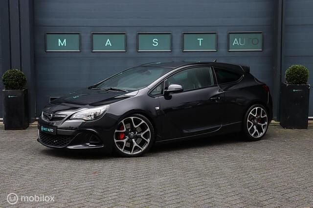 Zwart Gebruikt 2014 Opel Astra GTC OPC Hatchback | € 12.740 (Eerlijke prijs) - Afbeelding 1/4