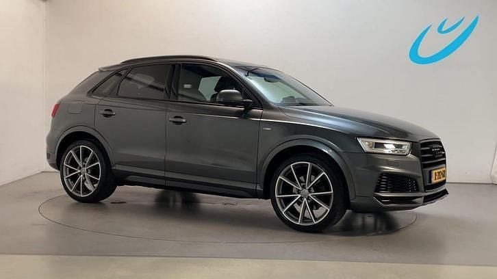 Grijs Gebruikt 2018 Audi Q3 S-Line SUV | € 24.900 (Eerlijke prijs) - Afbeelding 1/4