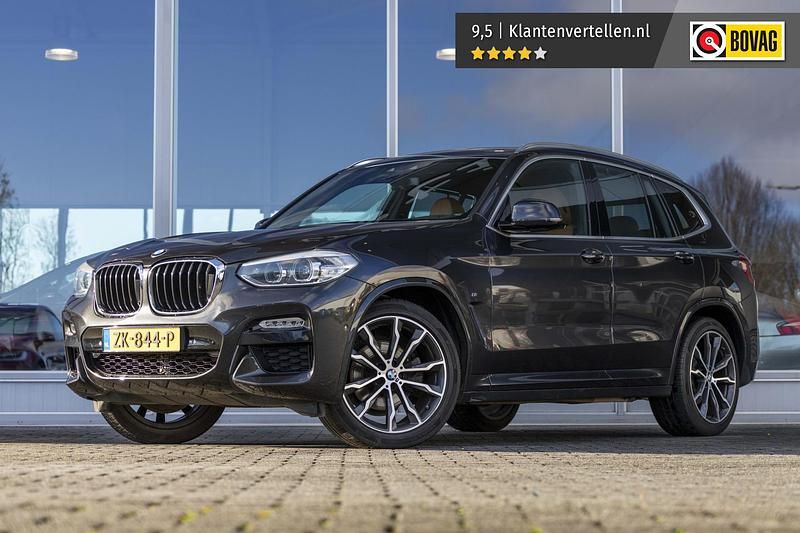 Grijs Occasion 2019 BMW X3 Executive SUV | € 30.845 - Afbeelding 1/4