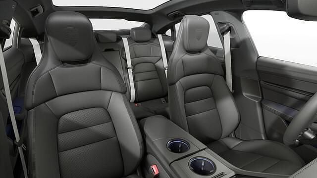 Occasion Porsche Taycan Black Edition 319 kW (434 PK) 2026 Grijs Hatchback