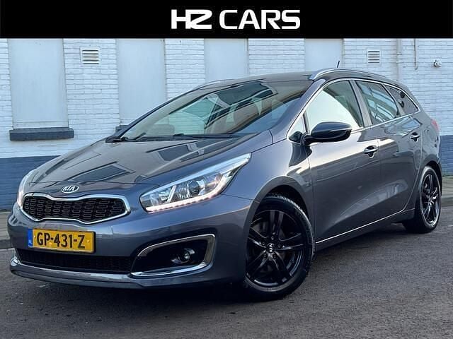 Grijs Gebruikt 2015 Kia Ceed Sportswagon Stationwagen | € 8.945 (Eerlijke prijs) - Afbeelding 1/4
