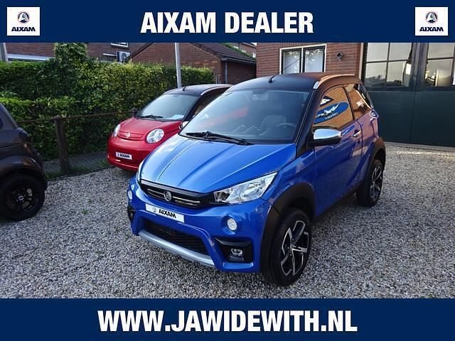 Blauw Gebruikt 2022 Aixam Crossover Premium Premium Hatchback | € 13.750 (Eerlijke prijs) - Afbeelding 1/4