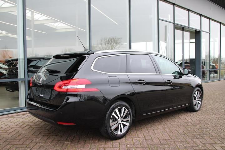 Occasion Peugeot 308 SW Allure 2018 Zwart Stationwagen