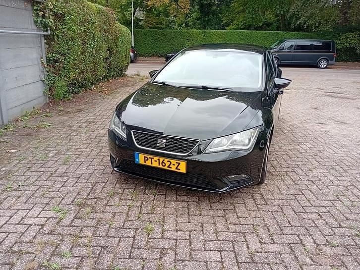 Gebruikt 2015 Seat Leon Style | € 8.750 - Afbeelding 1/4