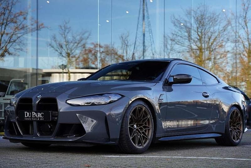 Grijs Gebruikt 2024 BMW M4 Competition Edition Coupé | € 104.888 (Super prijs) - Afbeelding 1/4