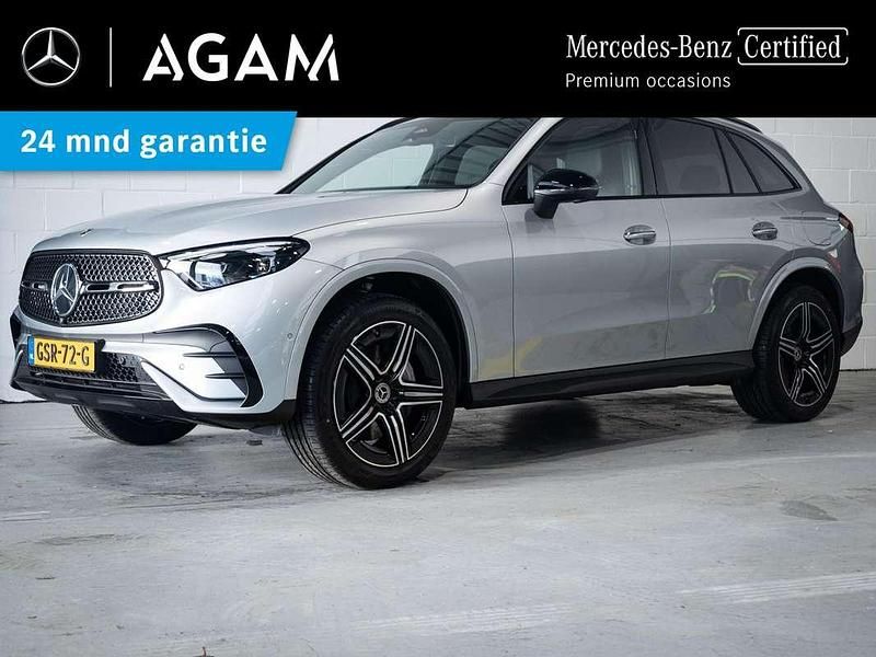 Grijs Gebruikt 2025 Mercedes GLC300e Sport Edition SUV | € 70.950 (Eerlijke prijs) - Afbeelding 1/4