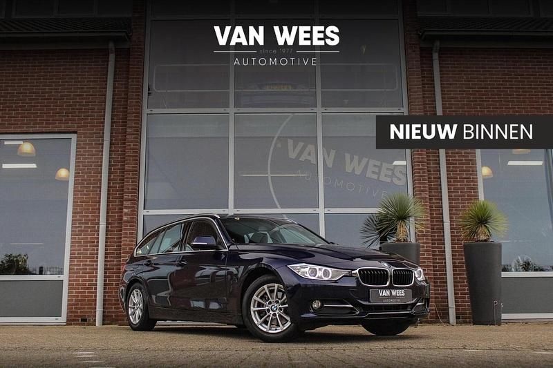 Blauw Gebruikt 2014 BMW 320 Efficient Dynamics Stationwagen | € 13.450 (Eerlijke prijs) - Afbeelding 1/3