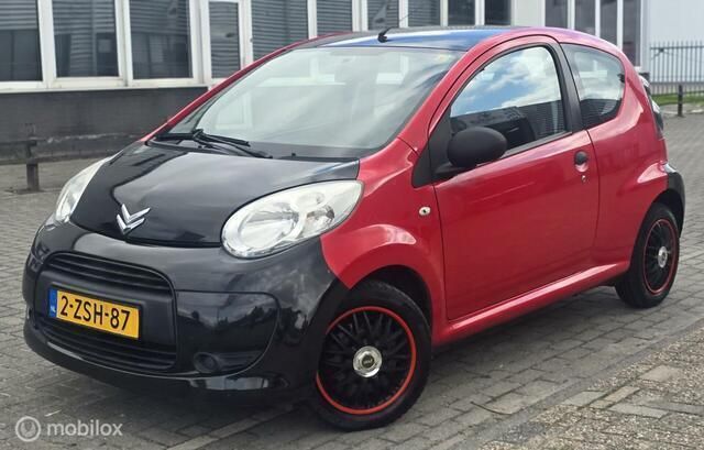 Rood Gebruikt 2009 Citroën C1 Hatchback | € 1.499 (Super prijs) - Afbeelding 1/4