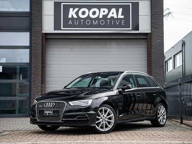 Occasion Audi A3 Sportback Proline 204 PK (150 kW) 2015 Zwart Hatchback