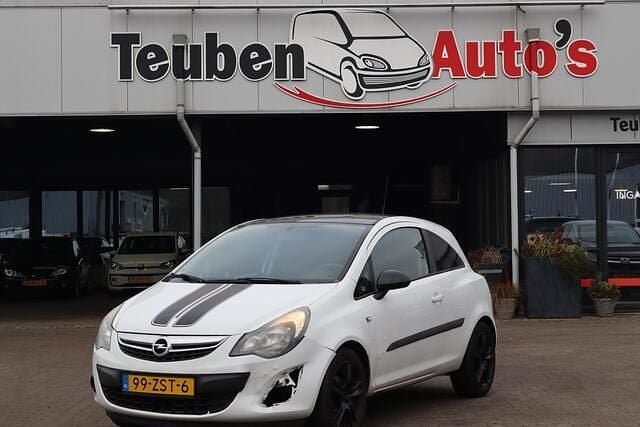 Occasion Opel Corsa Edition 83 PK (61 kW) 2013 Wit Hatchback