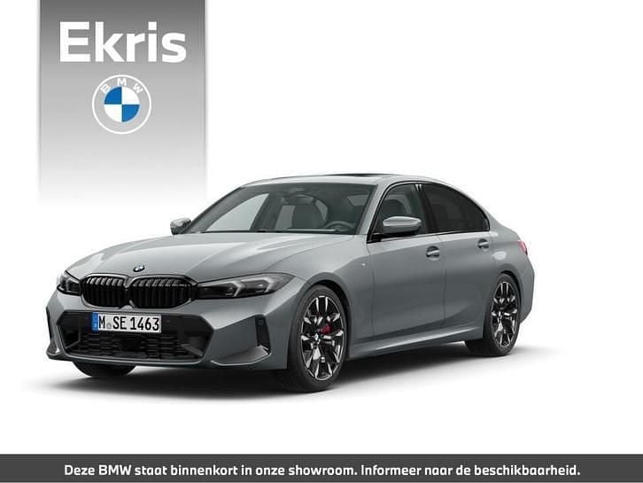 Grijs Nieuw 2025 BMW 318 M Sport Sedan | € 74.724 - Afbeelding 1/4