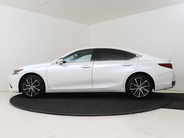 Occasion Lexus ES300H 218 PK (160 kW) 2026 Wit Sedan