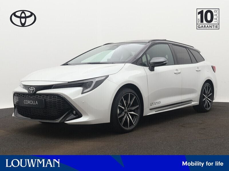Wit Gebruikt 2025 Toyota Corolla Hybrid Sport Stationwagen | € 42.945 (Eerlijke prijs) - Afbeelding 1/3