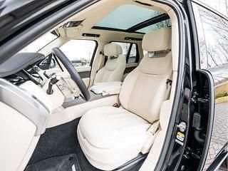 Occasion Land Rover Range Rover 533 PK (392 kW) 2023 Sv ligurian black (donker zwart metallic)beige SUV