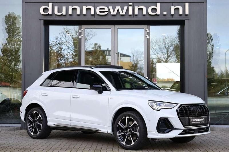 Wit Gebruikt 2021 Audi Q3 SUV | € 39.950 (Duur) - Afbeelding 1/4