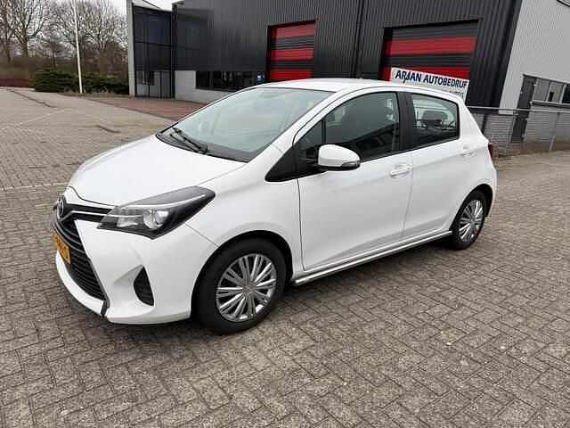 Occasion Toyota Yaris 69 PK (50 kW) 2016 Wit Hatchback