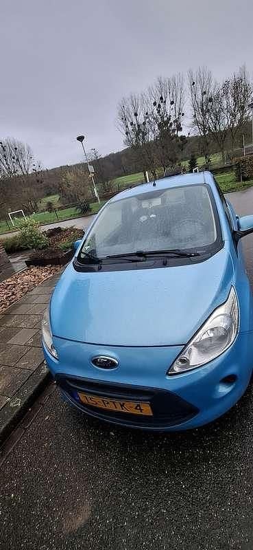 Blauw Gebruikt 2011 Ford Ka S MPV | € 2.895 (Eerlijke prijs) - Afbeelding 1/4