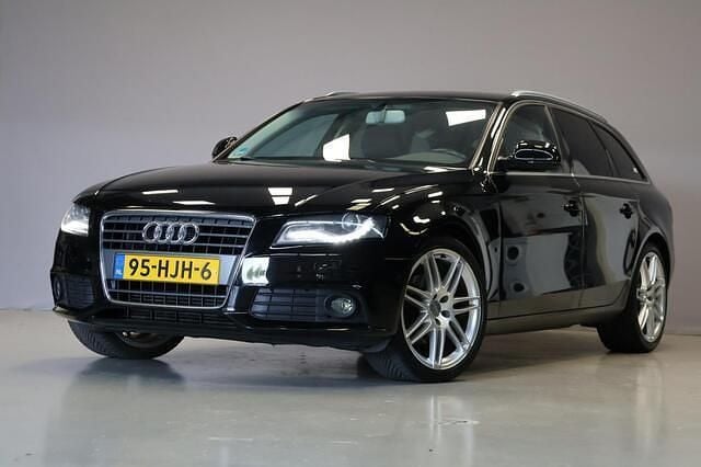Zwart Gebruikt 2009 Audi A4 Business Stationwagen | € 6.445 (Eerlijke prijs) - Afbeelding 1/4