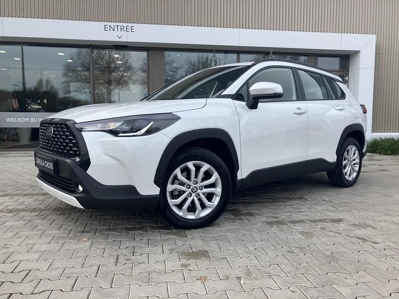 Wit Gebruikt 2024 Toyota Corolla Cross Active SUV | € 34.900 (Goede deal) - Afbeelding 1/4
