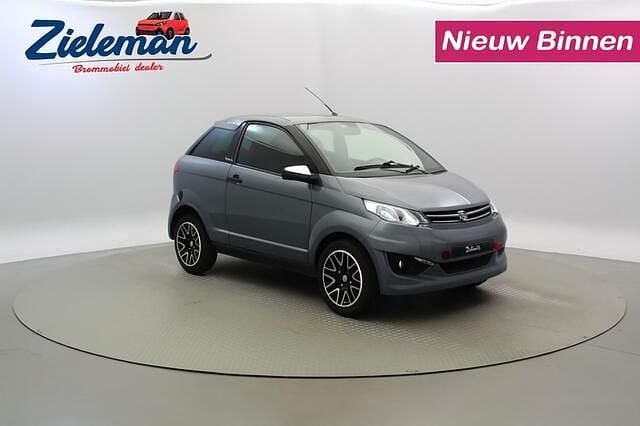 Grijs Gebruikt 2017 Aixam Coupe Coupé | € 7.845 (Eerlijke prijs) - Afbeelding 1/4
