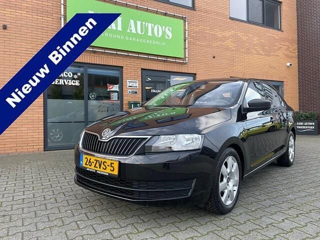 Zwart Gebruikt 2013 Skoda Rapid Comfort Hatchback | € 4.499 (Eerlijke prijs) - Afbeelding 1/4