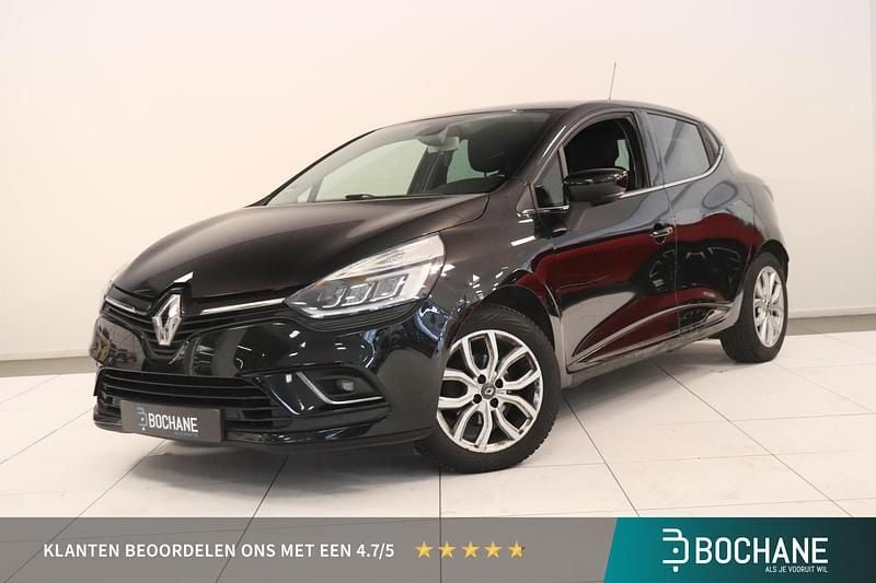 Zwart Gebruikt 2019 Renault Clio IV Intens Hatchback | € 9.695 (Eerlijke prijs) - Afbeelding 1/4