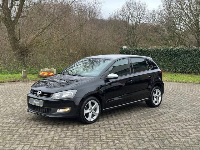 Zwart Gebruikt 2012 VW Polo Black Edition Hatchback | € 7.999 (Eerlijke prijs) - Afbeelding 1/4