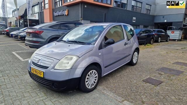 Grijs Gebruikt 2004 Citroën C2 Prestige Hatchback | € 1.950 (Iets duurder) - Afbeelding 1/4
