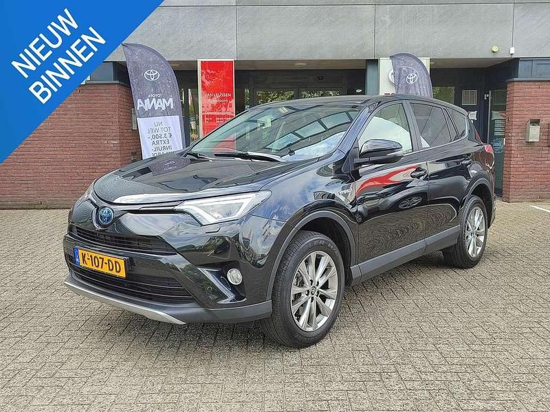 Zwart Gebruikt 2017 Toyota RAV4 Hybrid Business Edition SUV | € 24.700 (Goede deal) - Afbeelding 1/4