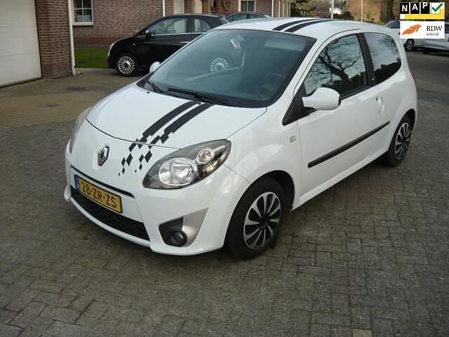 Wit Gebruikt 2008 Renault Twingo Hatchback | € 1.750 (Eerlijke prijs) - Afbeelding 1/2