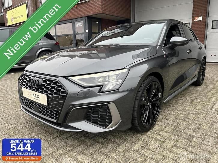 Gebruikt 2024 Audi A3 S-Line | € 33.950 (Goede deal) - Afbeelding 1/4
