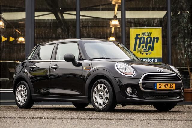 Zwart Gebruikt 2015 Mini ONE Hatchback | € 9.950 (Eerlijke prijs) - Afbeelding 1/4