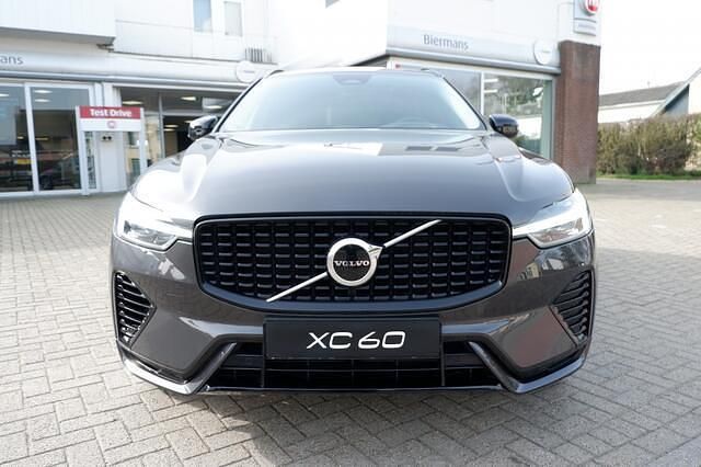 Occasion Volvo XC60 Plus 450 PK (330 kW) 2024 Grijs (metallic) SUV