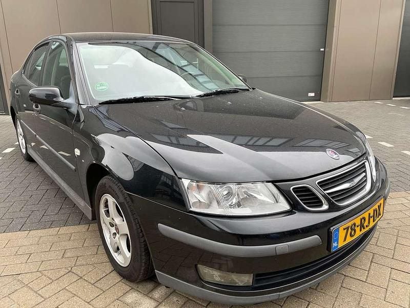 Zwart Gebruikt 2005 Saab 9-3 Linear Sedan | € 1.750 (Goede deal) - Afbeelding 1/4