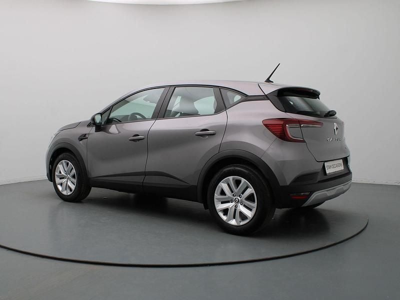 Occasion Renault Captur Zen 146 PK (107 kW) 2022 Zilver metallic SUV