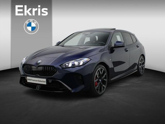 Blauw Gebruikt 2025 BMW 120 M Sport Hatchback | € 55.695 (Duur) - Afbeelding 1/4