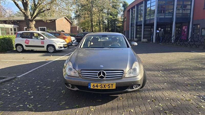 Occasion Mercedes CLS350 272 PK (200 kW) 2006 Grijs Sedan
