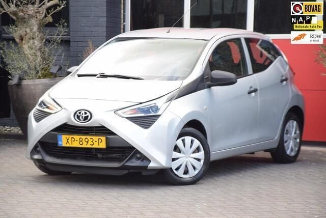Wit Gebruikt 2019 Toyota Aygo Hatchback | € 7.950 (Super prijs) - Afbeelding 1/3