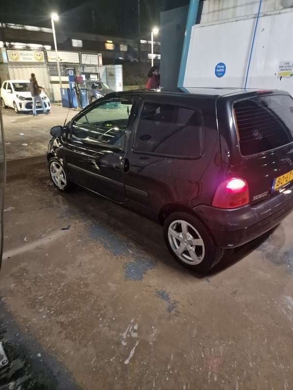 Gebruikt 2003 Renault Twingo Dynamique Hatchback | € 950 (Eerlijke prijs) - Afbeelding 1/4