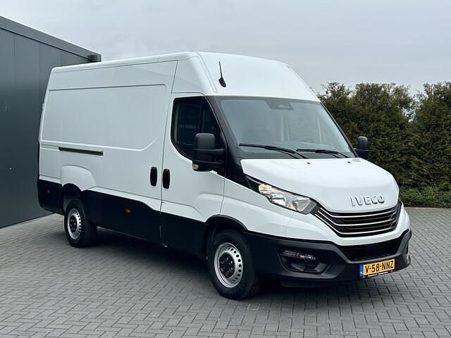 Occasion Iveco Daily 136 PK (100 kW) 2024 Wit Van